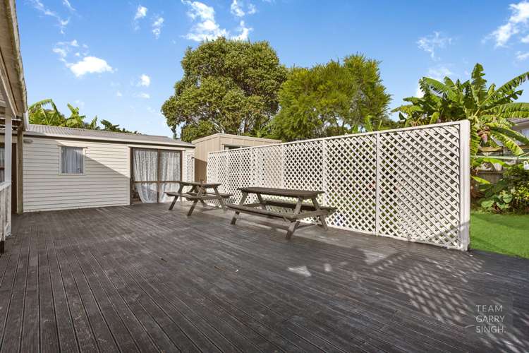 43 Frobisher Way Clendon Park_12