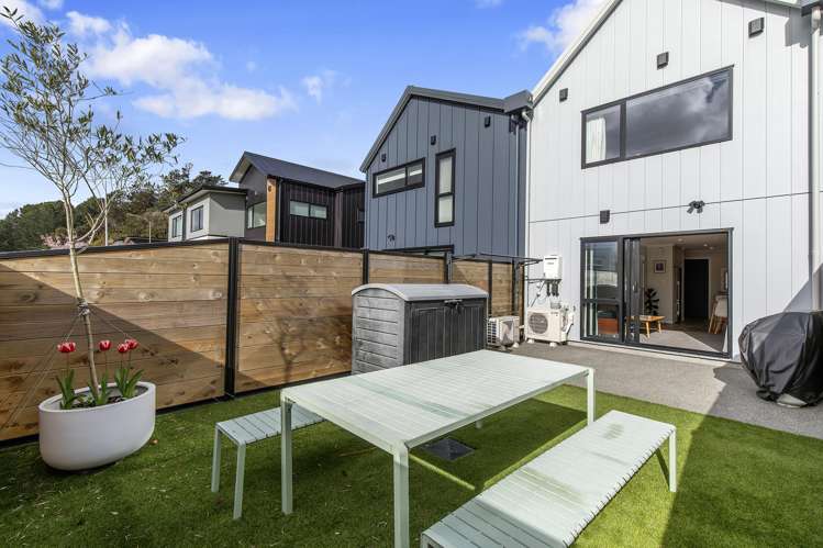 8 Harry Eruera Street Trentham_1