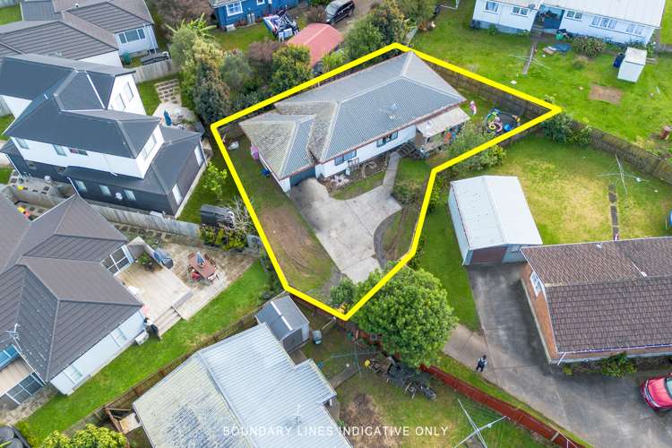 2/36 Convair Crescent Mangere_14