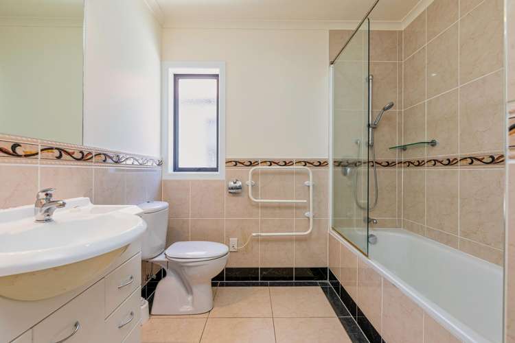 5/110 Huntington Drive East Tamaki_8