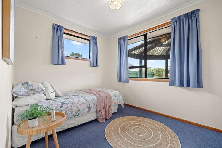 33 Woodgrove Avenue_5