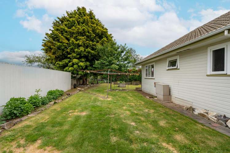 47 Masefield Drive Enderley_17