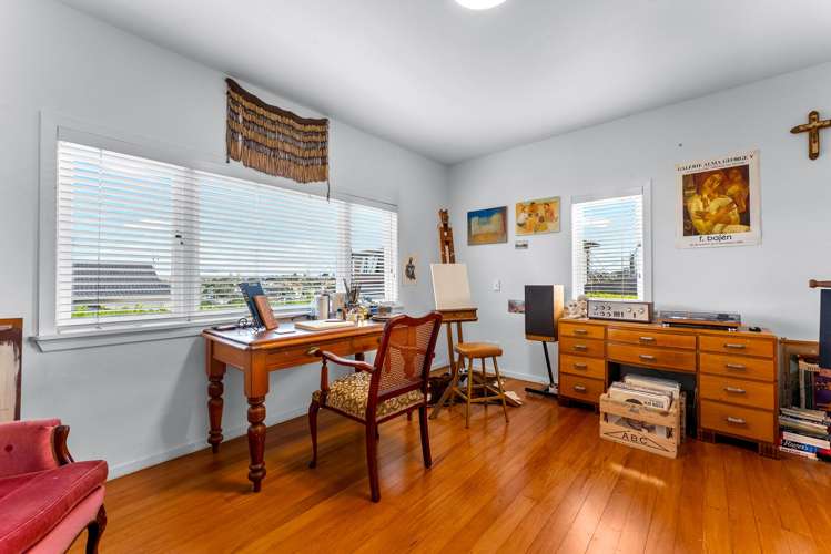 15 Seaview Road Castor Bay_19