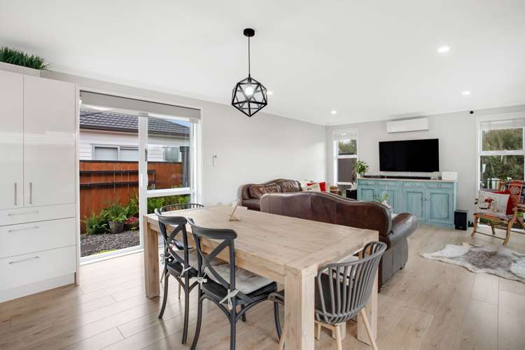 33 Black Beech Crescent Takanini_7