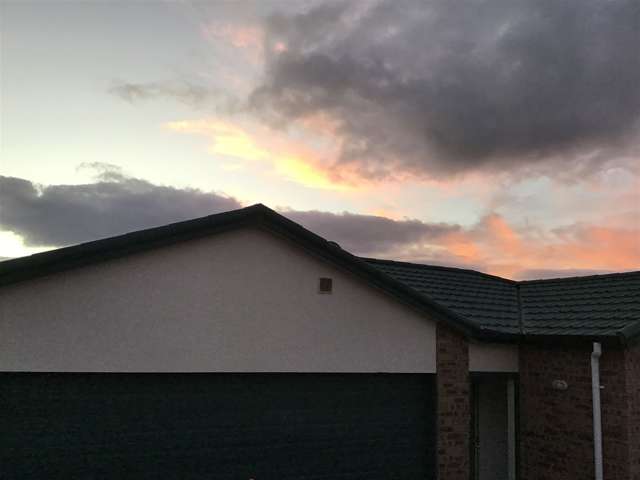 4 Bedroom Beauty in Glen Eden