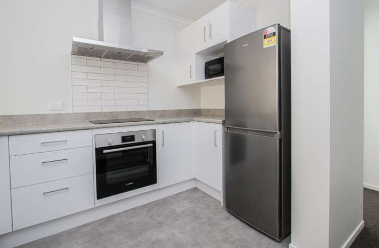 7/17 Lyon Street 1067_5