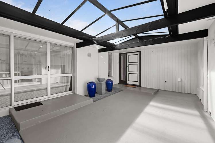 8 Woodham Drive Allenton_23