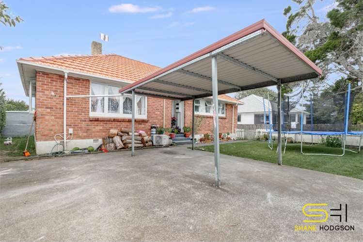 34 Waipapa Crescent Otara_16