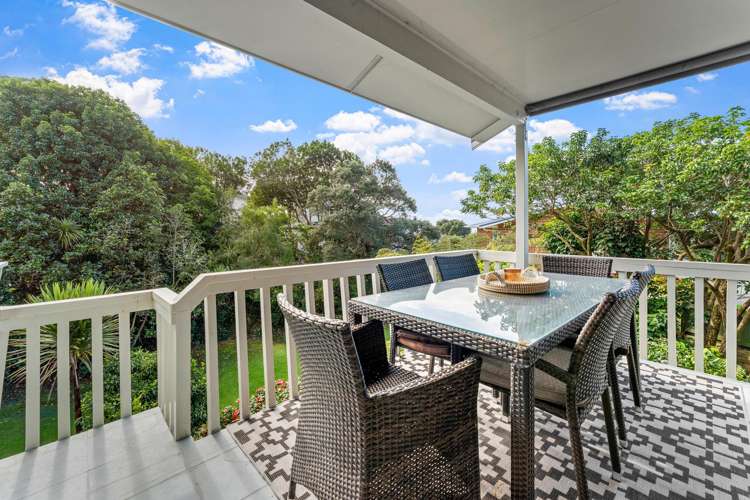 53 Deerness Crescent Algies Bay_11