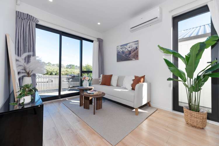 44 Biovoko Street Massey_1