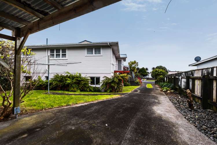 18 Leon Place Waitara_24