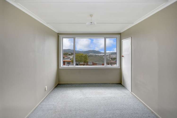 144 Riselaw Road Calton Hill_6