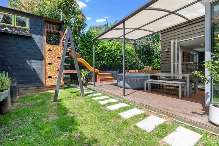 31b Wairau Road Forrest Hill_10