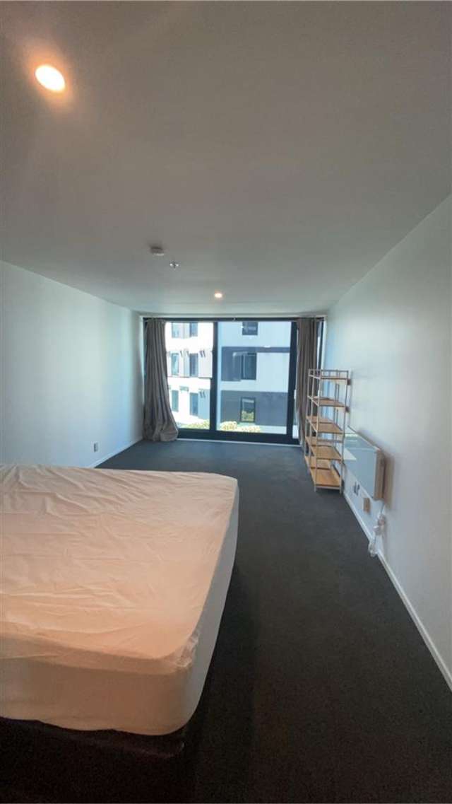 9H/3 Whitaker Place Auckland Central_4