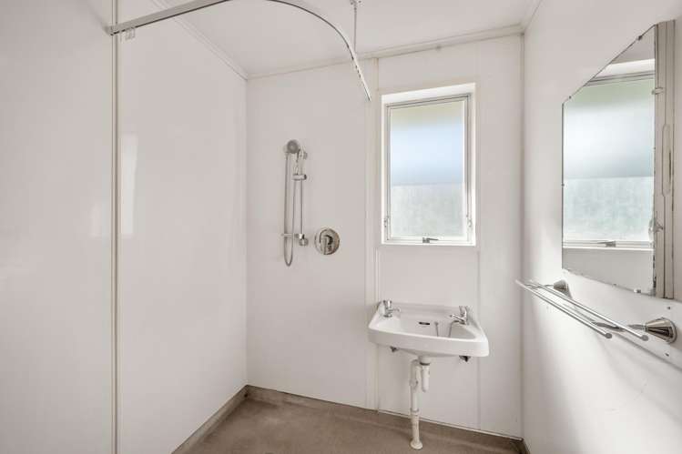 15 Don Place Alexandra_14