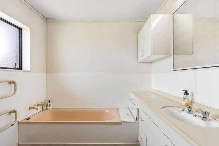 2/1 Laurie Avenue Papakura_10