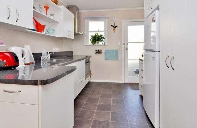 1/41 Spring Street Onehunga_3