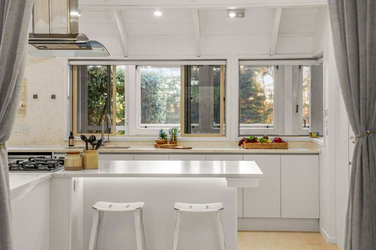 56 Joblin Road Wainui_11