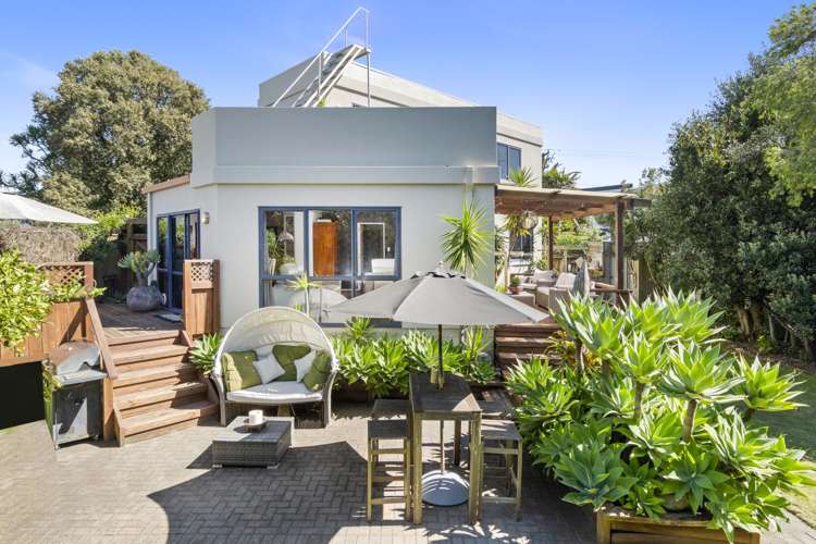 1185 Papamoa Beach Road_0