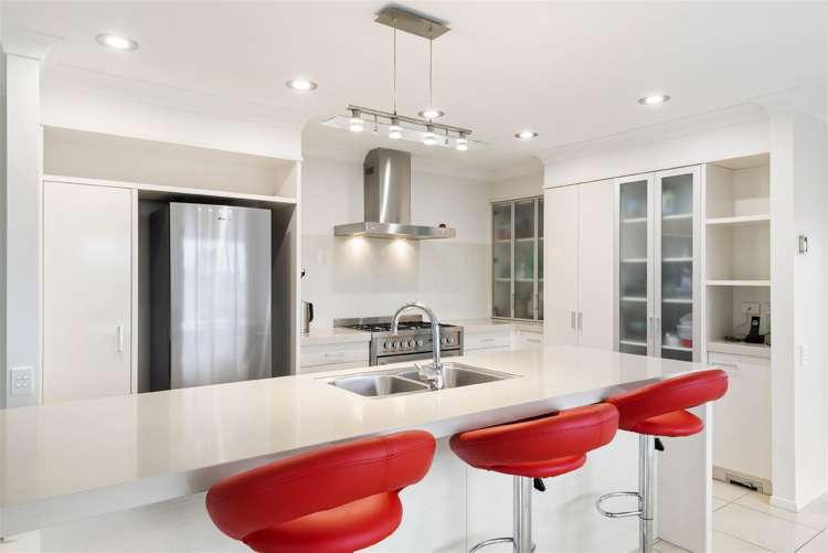 92 Oakway Drive Schnapper Rock_4