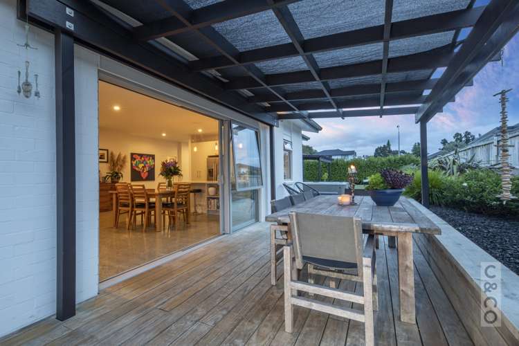 5 Mill Grove Riverhead_14