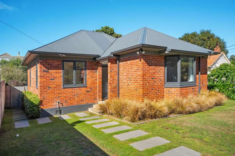 544 Broadway Strathmore Park_1