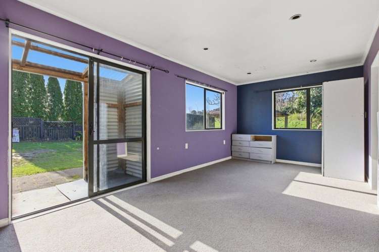 18 Olivine Street 11233_17