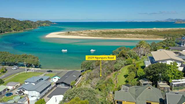 Ngunguru Waterside - Prime bare land