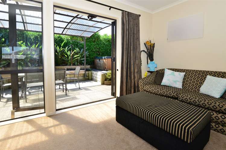 31 Seamount Drive Red Beach_9