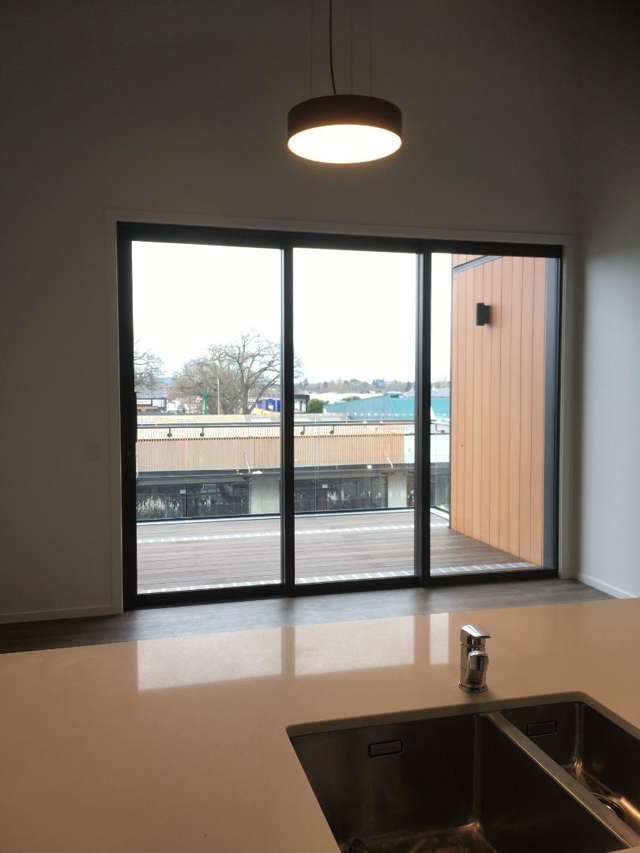 206B/34A Lake Street 11373_3
