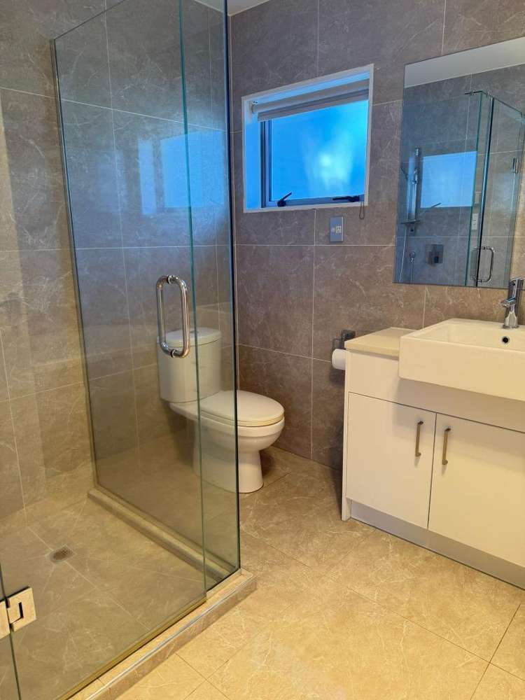 18 Kildare Road Flat Bush_10