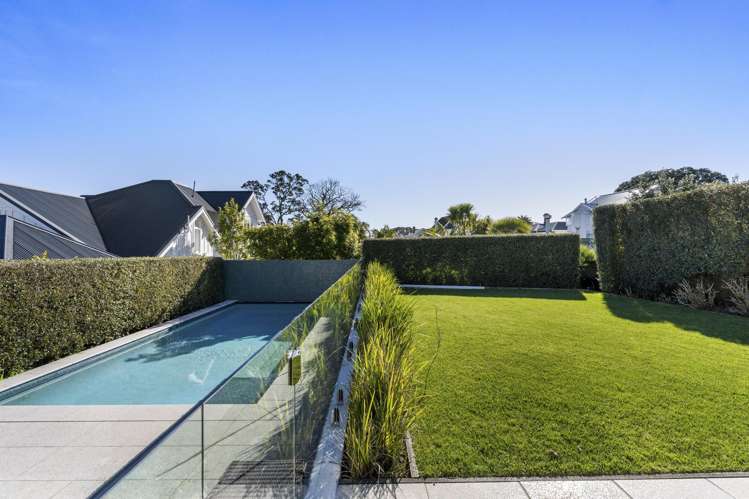 247 Jervois Road Herne Bay_16