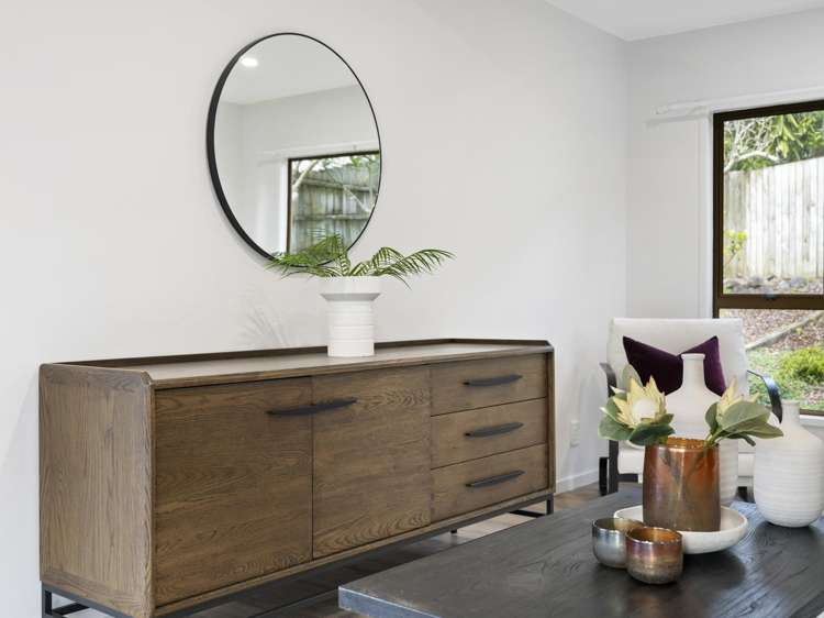 2/867 Beach Road Torbay_7