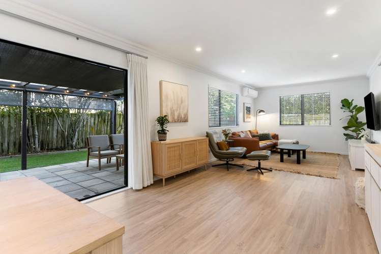 2/34 Selwyn Crescent_5