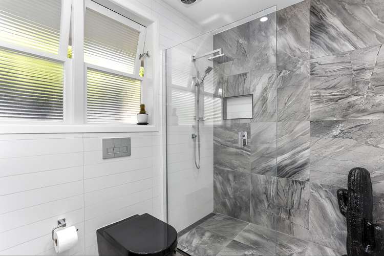 55 Cliff View Drive Green Bay_13