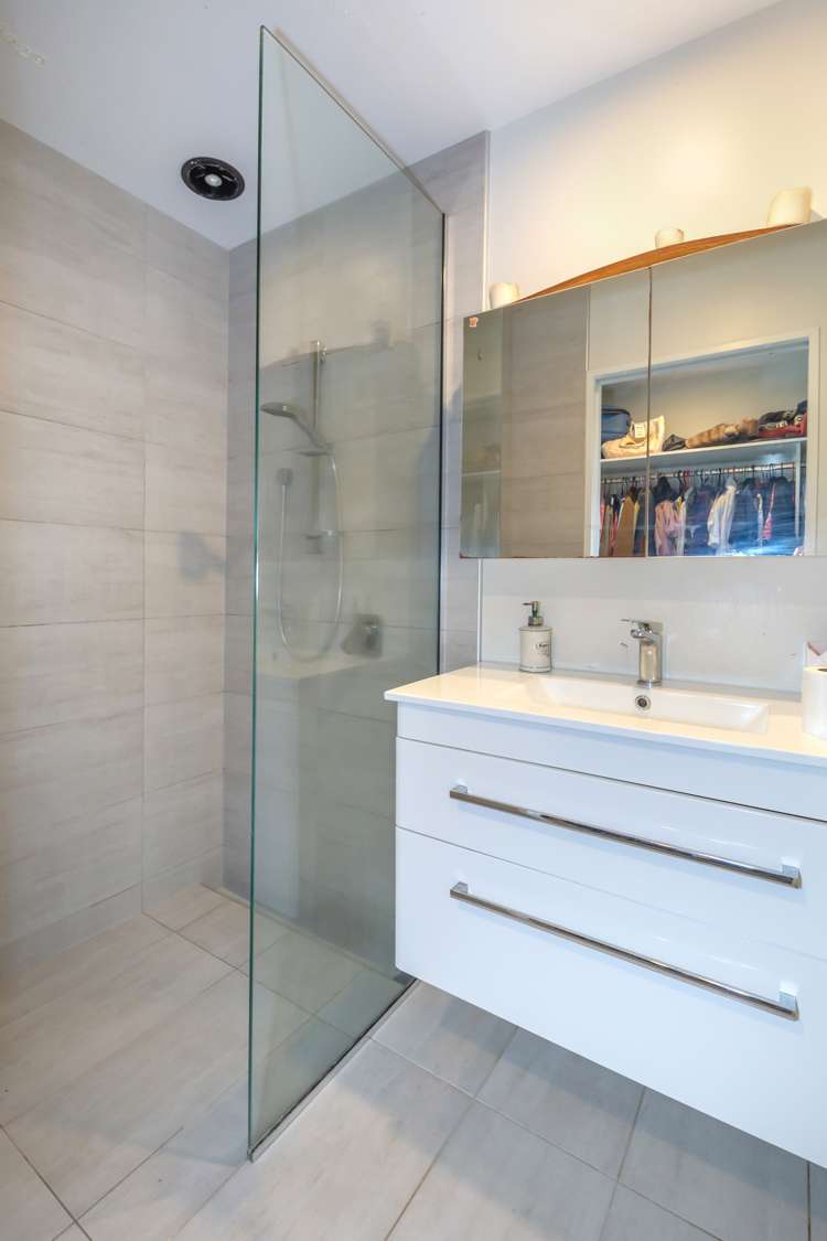 36 Summerhill Road Cust_31