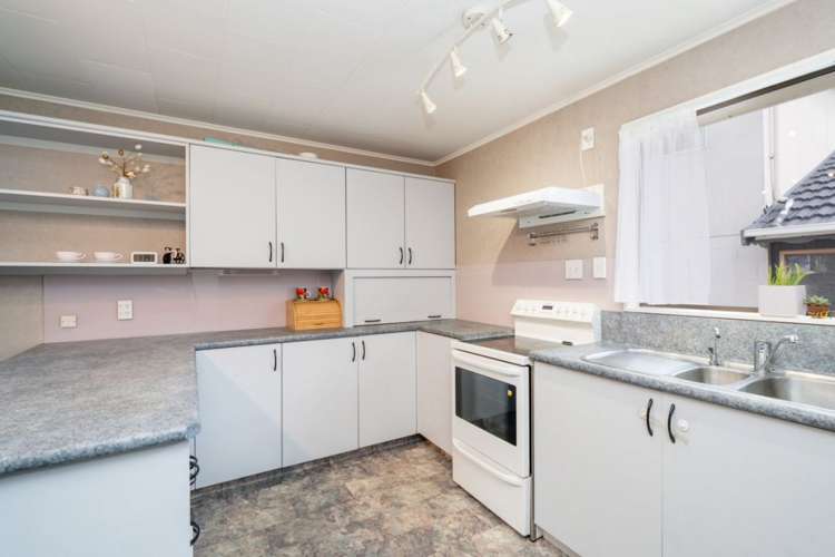 80 Kildare View Waikiwi_10