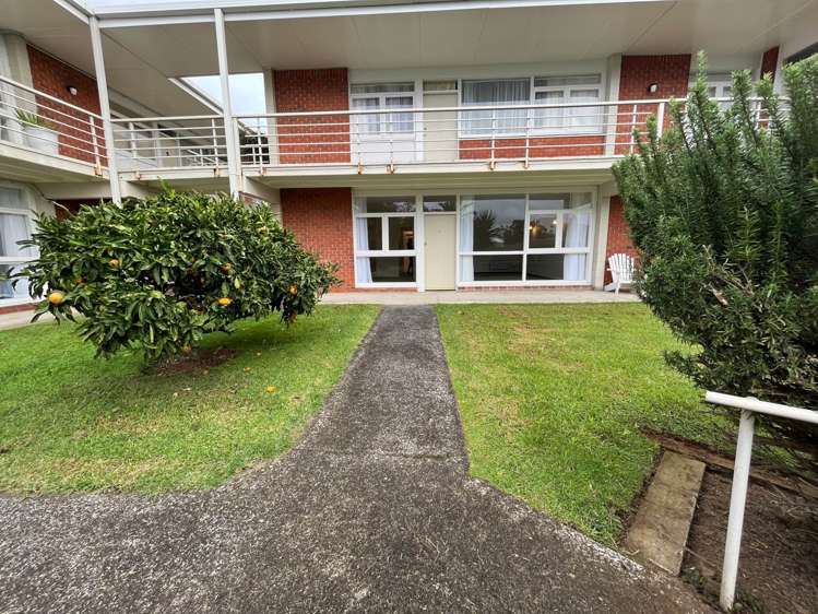6/12 Crescent Road Epsom_12