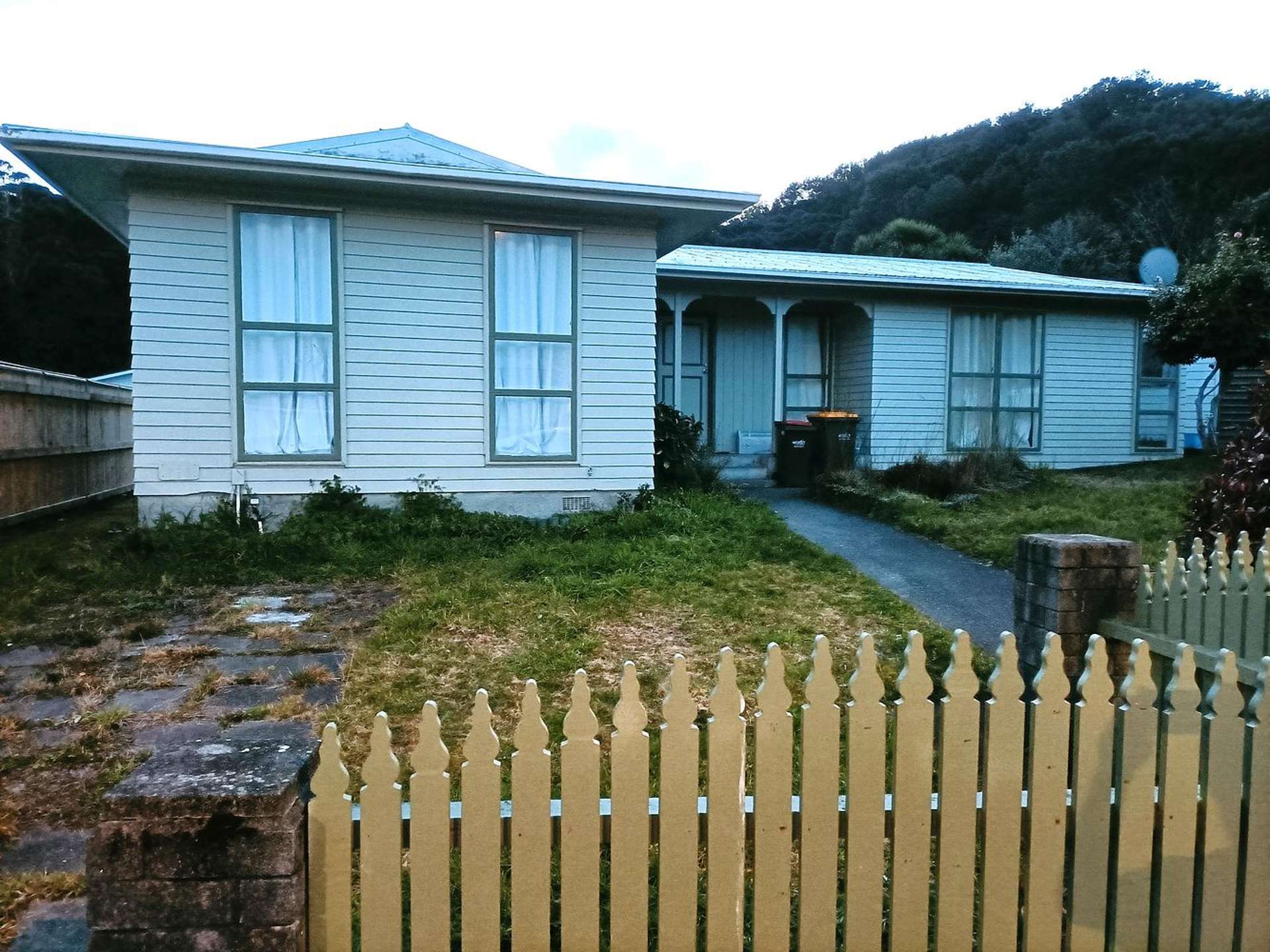 20 Kumeroa Grove Wainuiomata_0