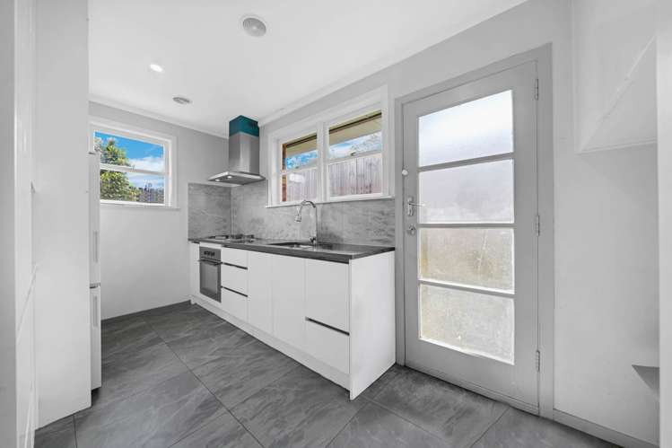 5/33 Kitchener Road Sandringham_6