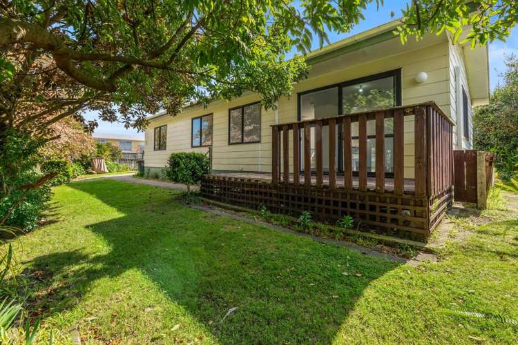 1 Barnett Place Te Puke_15