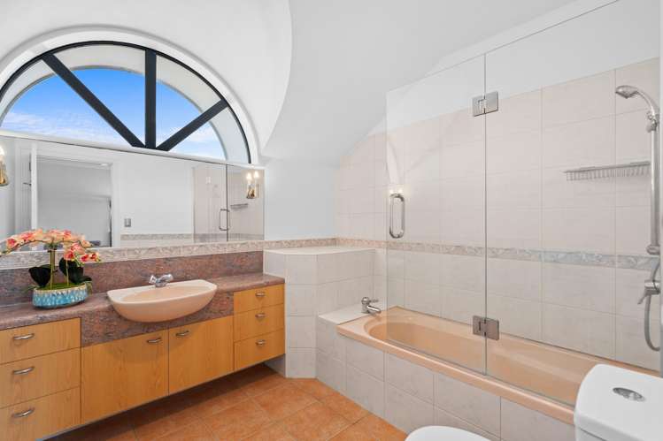 15 Chateau Drive Burnside_18