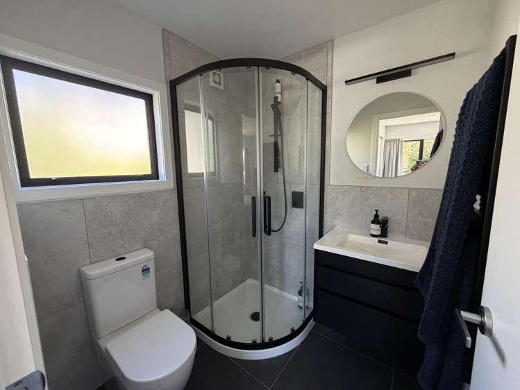 74 Catherine Crescent (Downstairs) Whitianga_5