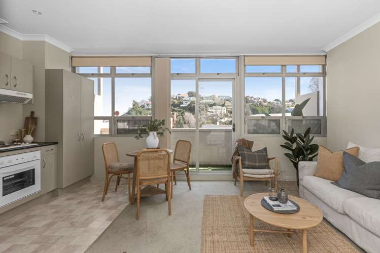 3j/3 Shakespeare Road Napier South_8