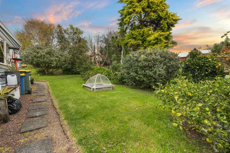 1/149b Glengarry Road Glen Eden_20