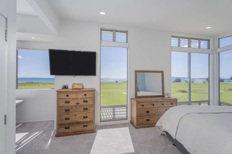 116 Puka Crescent Matarangi_12