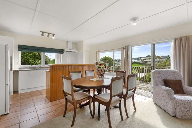 4 Simon Road Raglan_7