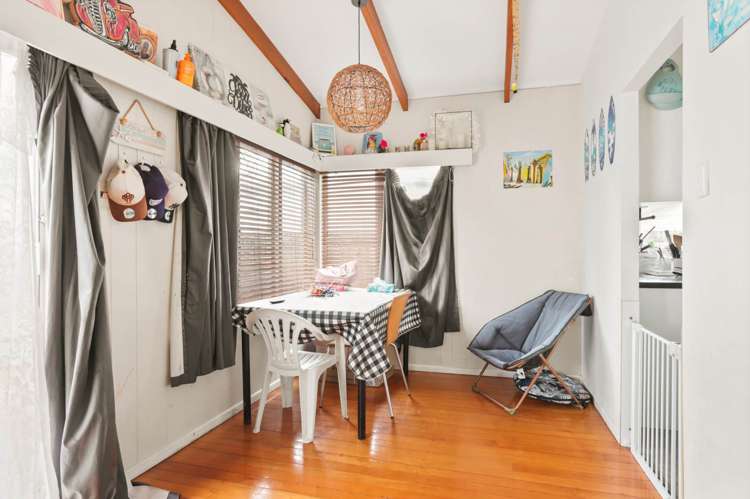 6 Fairdene Avenue_3