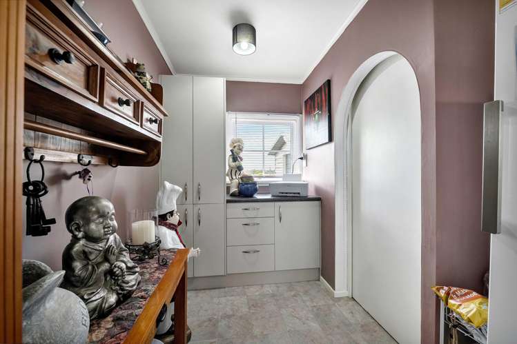 127 Regan Street Stratford_13