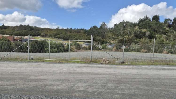 5A Radiata Grove Port Whangarei_2